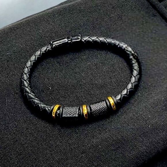 Men’s Leather Bracelet  l Braided Beaded w/ Gold Accent l Magnetic Closure l New - Picture 6 of 8